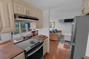 House, 3 Bedrooms | Interior