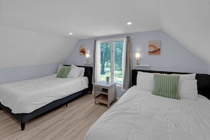 House, 3 Bedrooms | 3 bedrooms, laptop workspace, free WiFi