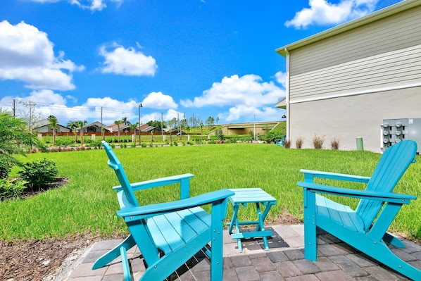 Condo, 4 Bedrooms | Property grounds