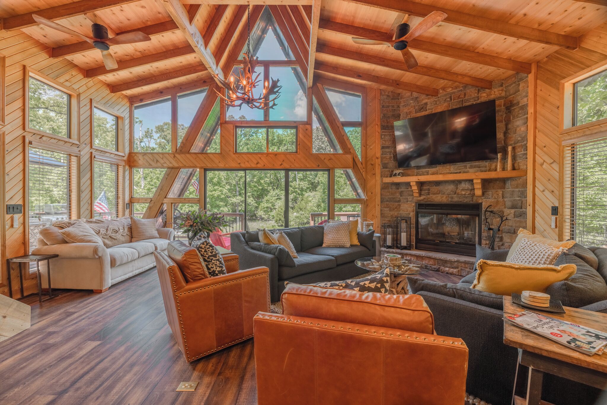 TV connectée, cheminée