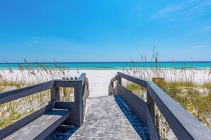 Nära stranden