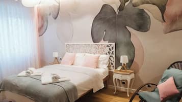 BĂŒgeleisen/BĂŒgelbrett, WLAN, BettwĂ€sche