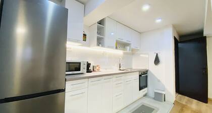 Vintage Apartment / Free Parking / 85sqm