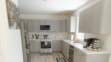 Microwave, oven, stovetop, dishwasher