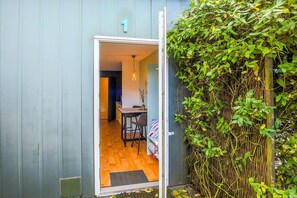 Apartment | Reception