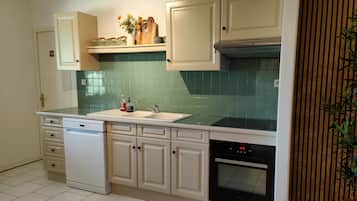 House | Private kitchen | Highchair