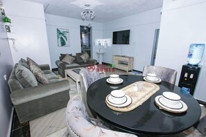 Deluxe Apartment | Living area