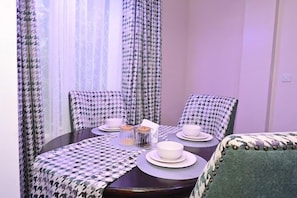 Classic Apartment | Living area