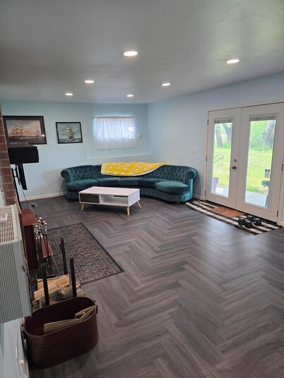 Delightful apartment with WiFi in charming Glasgow