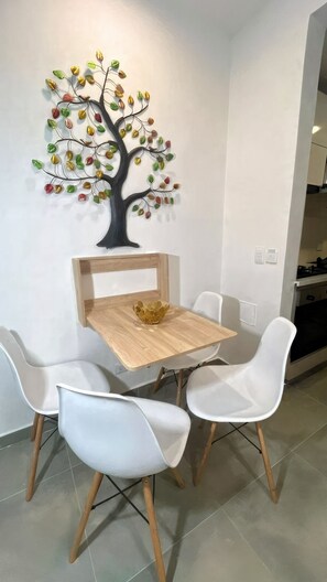 Dining - Coralina Suite: Dreamed Apartment in Pozos Colorados, Santa Marta (Santa Marta)