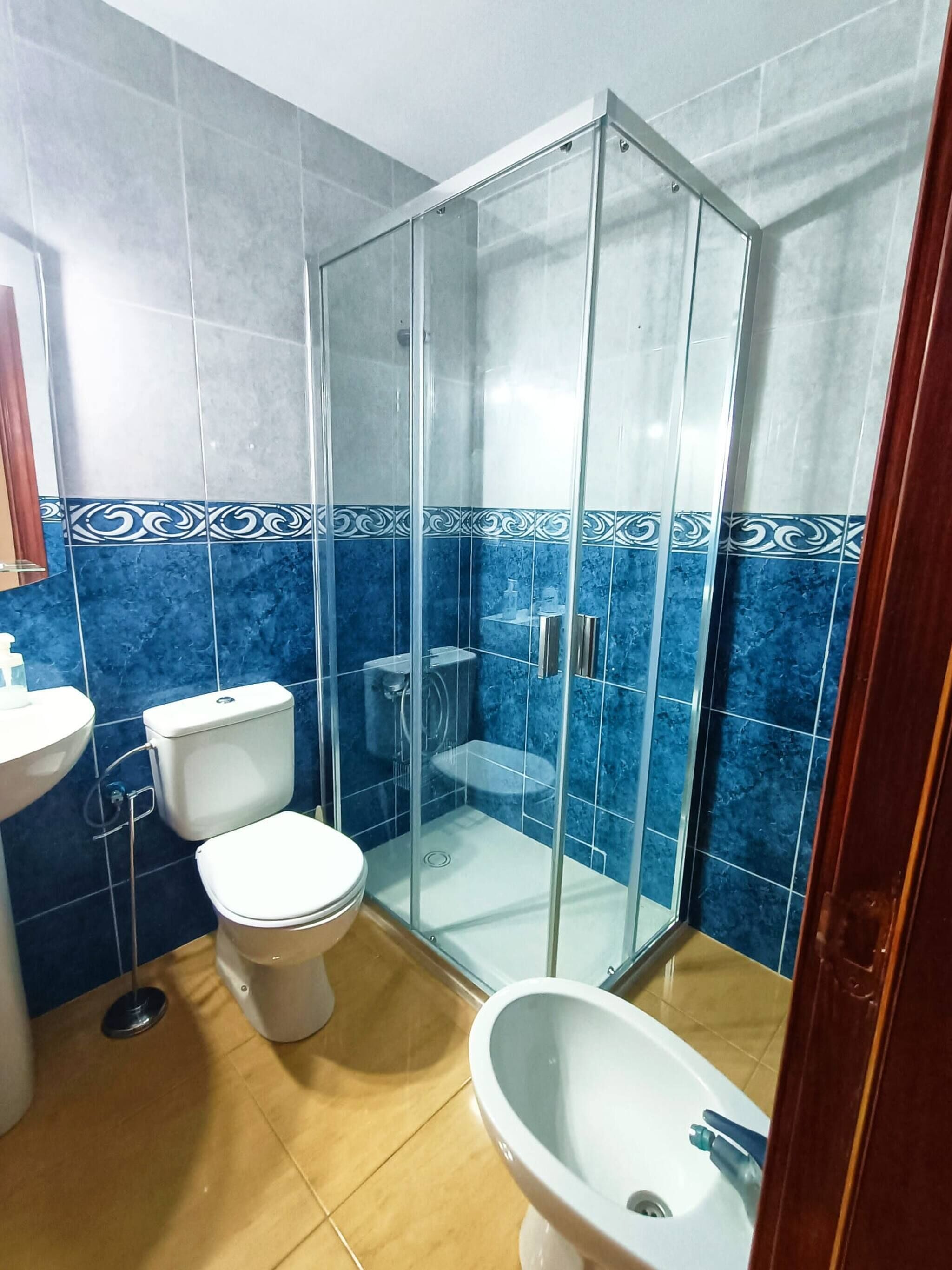 Apartment, 1 Bedroom, Patio, City View | Bathroom