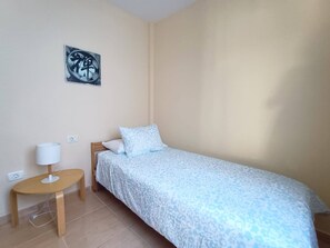 2 bedrooms