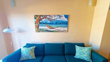 Apartament, 2 dormitoris, pati, vistes a la ciutat | Sala d'estar