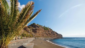 Unclassified image, 5 of 24, button - Miramar 7 - San Sebastián de La Gomera (San Sebastián de La Gomera)