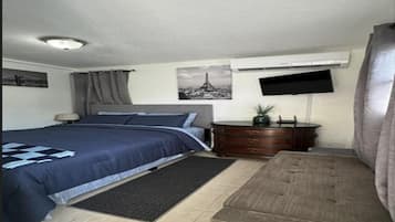 1 bedroom, iron/ironing board, free WiFi, bed sheets