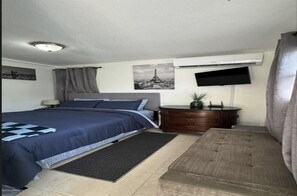 1 bedroom, iron/ironing board, free WiFi, bed sheets