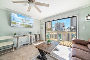 تلفزيون ذكي