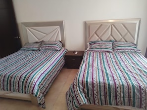 WiFi, bed sheets