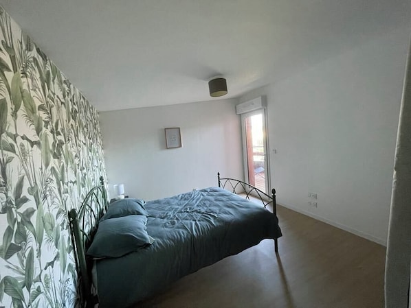 3 chambres, Wi-Fi gratuit, draps fournis