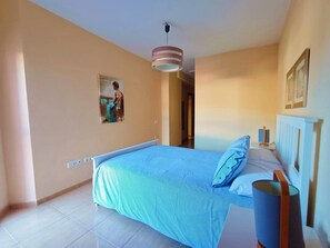 2 bedrooms