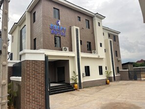Exterior - Chapy hotel and suite (Enugu)