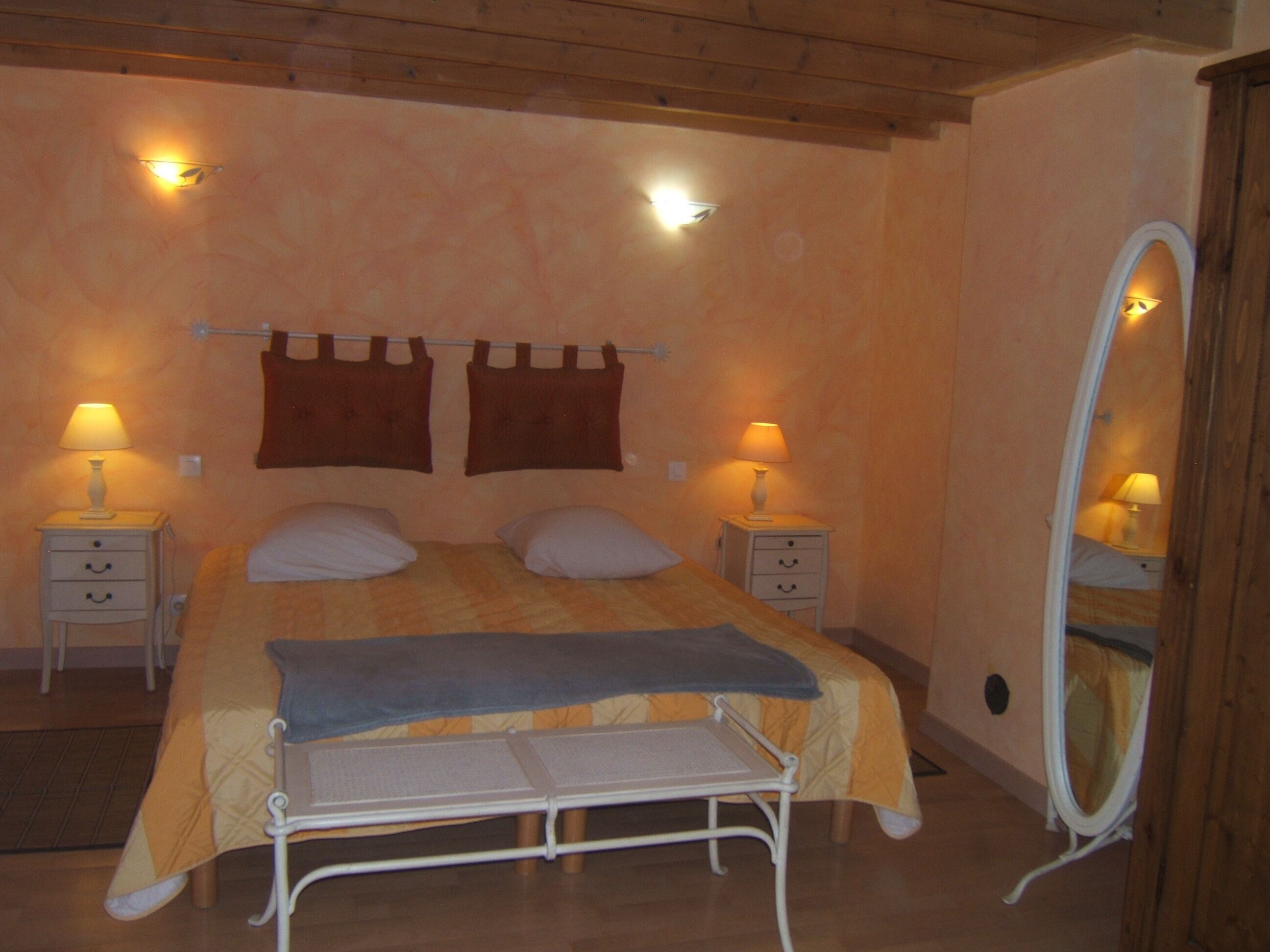 熨斗/熨衣板、WiFi、床单