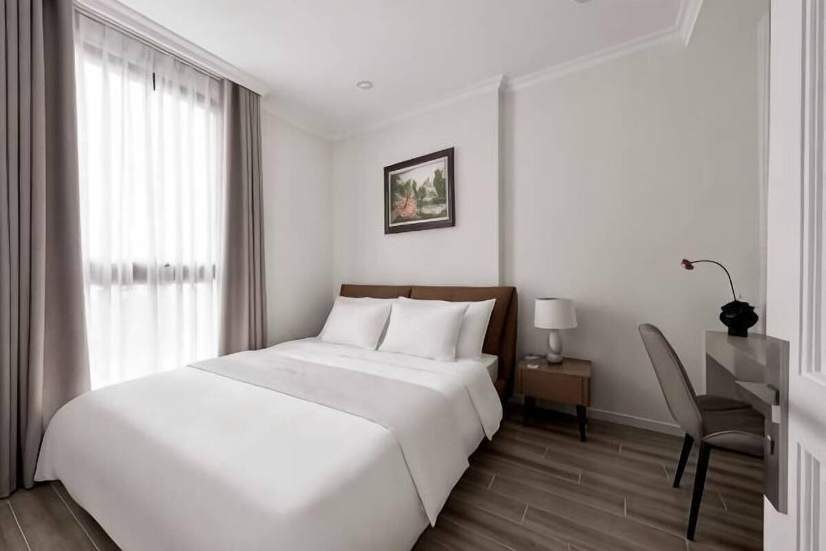 Roupas de cama antialérgicas, frigobar, individualmente mobiliados