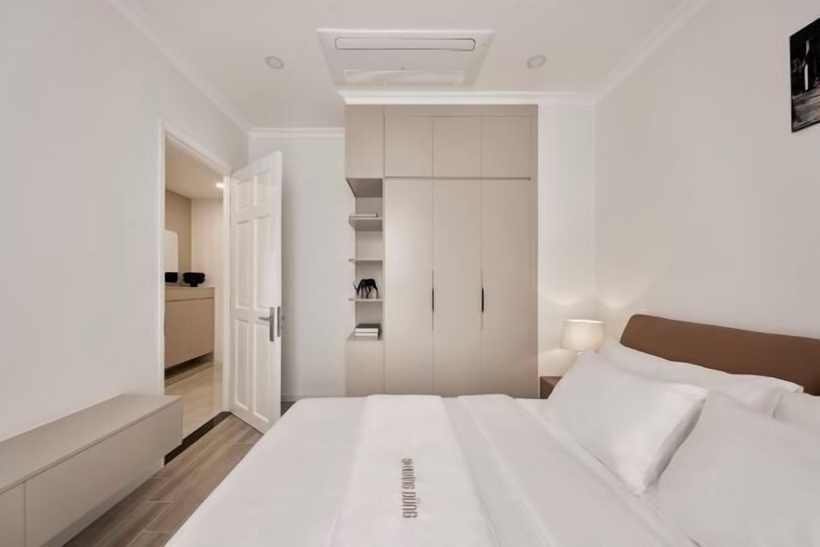 Allergitestet sengetøy, minibar, individuelt innredet og skrivebord