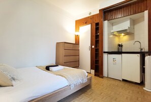 1 bedroom, WiFi, bed sheets