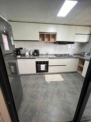 Private kitchen - Olemara Suites (Syokimau)