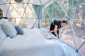 1 bedroom, WiFi, bed sheets