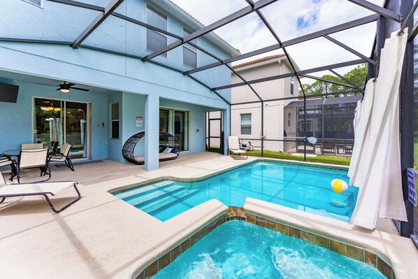 Opvarmet pool