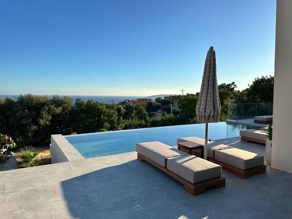 Alberca al aire libre 