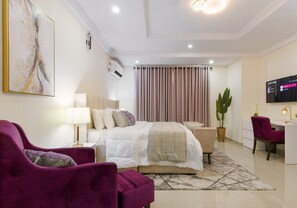 4 habitaciones y wifi gratis 