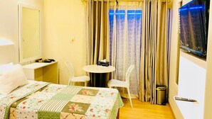 Ảnh chưa phân loại, 3 trong số 34 ảnh, nút