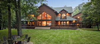 Pontoon| Game Room| Hot Tub| Built in Theatre