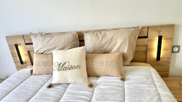 4 dormitorios, tabla de planchar con plancha, wifi y ropa de cama