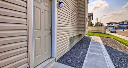 Sleeps 6 two bedroom with 1 bath 3beds