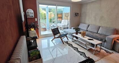 Quiet, friendly house 10pers Garden.garage+free parking.close to amenities