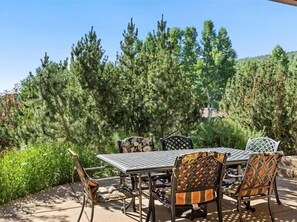 Outdoor dining