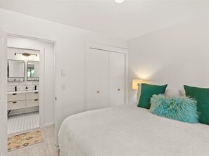 1 chambre, fer et planche à repasser, lit parapluie, Wi-Fi gratuit