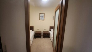 2 Schlafzimmer, Zimmersafe, Reisekinderbett, kostenloses WLAN
