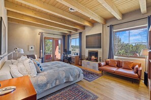 2 habitaciones, wifi gratis y ropa de cama 