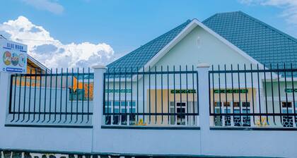 Peaceful apartment with WiFi in charming Musanze-down town.