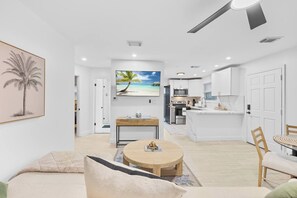 Interior - Waterfront Duplex Tropical Oasis (Dania Beach)