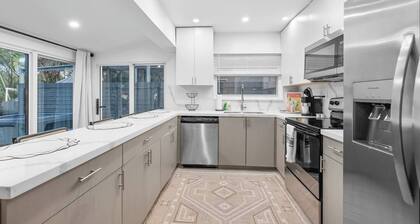 Waterfront Duplex Tropical Oasis