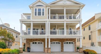 320 E 18th Ave, Unit 200