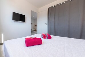 1 chambre, Wi-Fi gratuit, draps fournis