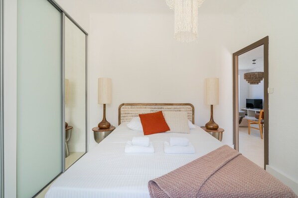 2 Schlafzimmer, Bügeleisen/Bügelbrett, kostenloses WLAN, Bettwäsche