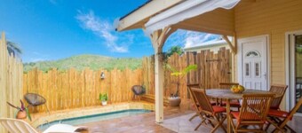 Charming 3-bedroom villa, AC in welcoming Sainte-Anne with pool exposed